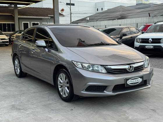 HONDA CIVIC 1.8 LXL SE 16V FLEX 4P MANUAL